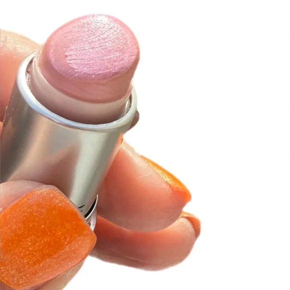 Mac cosmetics lipsticks (2) - Picture 7 of 16